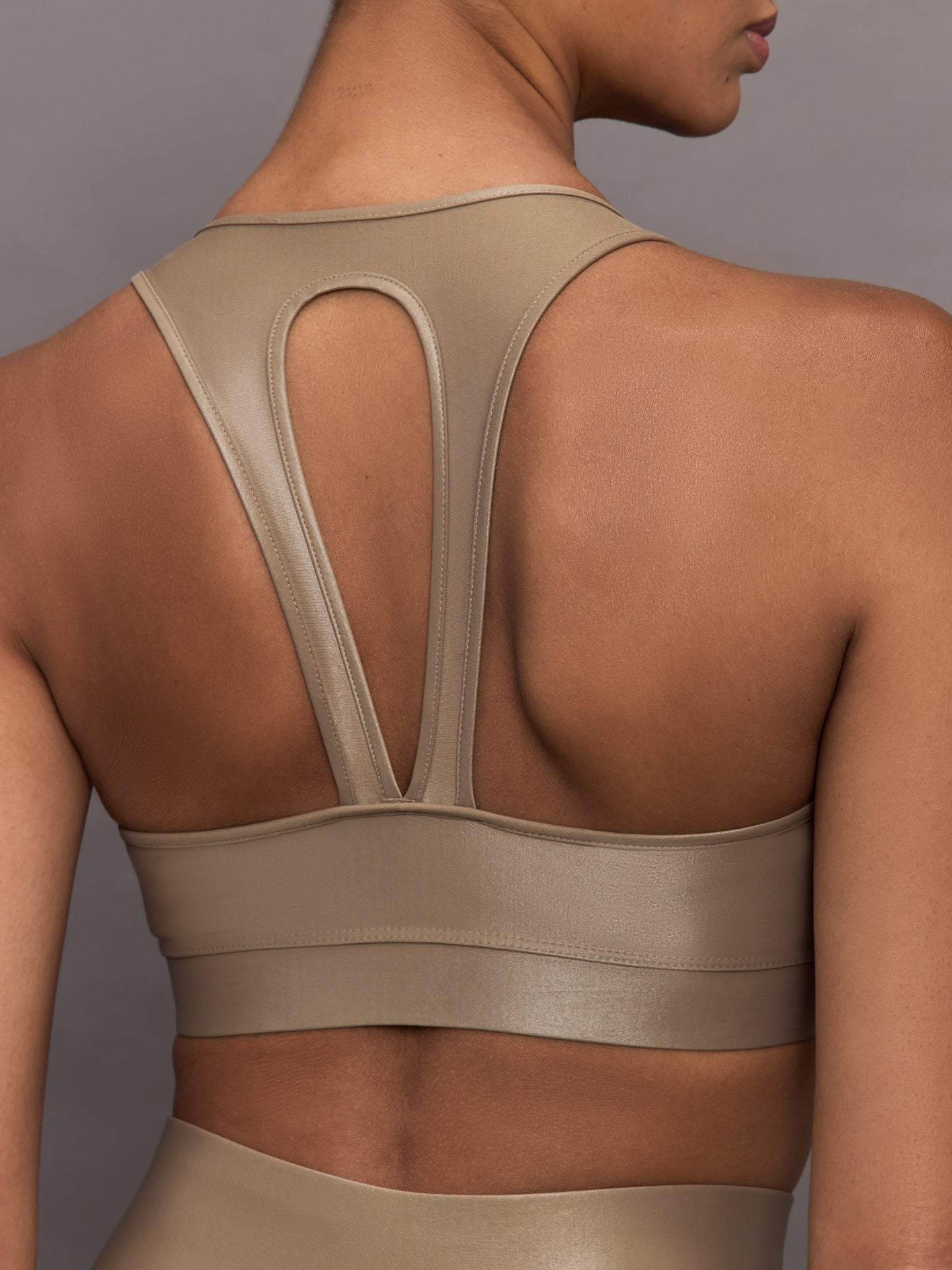 Carbon38 Action Bra 2.0 in Takara Shine - Caribou