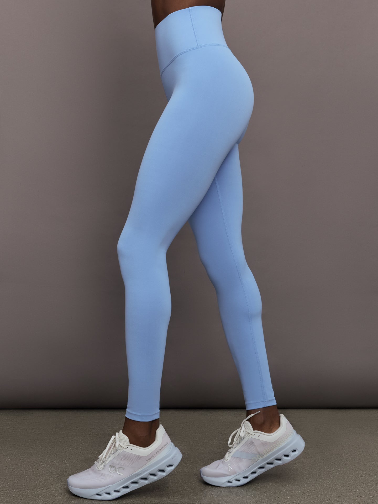 Carbon38 High Rise Full-Length Legging in Diamond Compression - Serenity