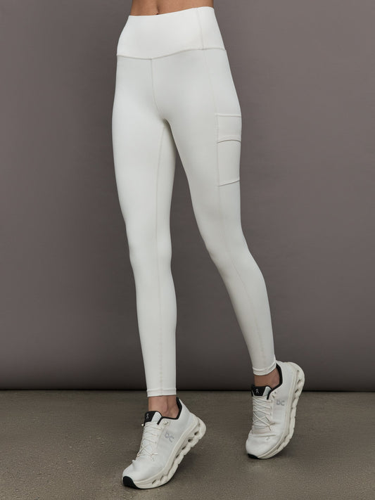 Carbon38 High Rise Sport Pocket Legging in Diamond Compression - Cloud Dancer