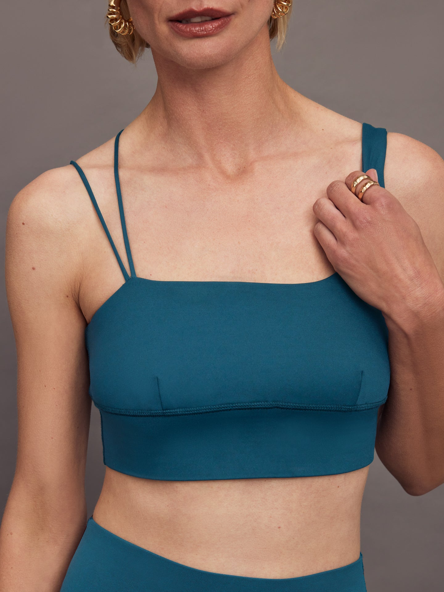 Carbon38 Asymmetrical Strappy Bra in Diamond Compression - Deep Lagoon
