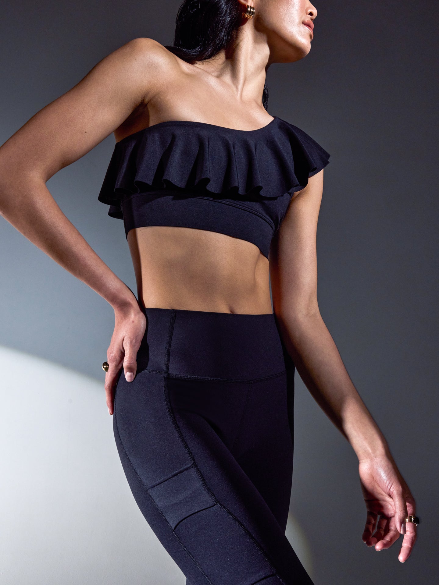 Carbon38 Ruffle One Shoulder Bra in Diamond Compression - Black