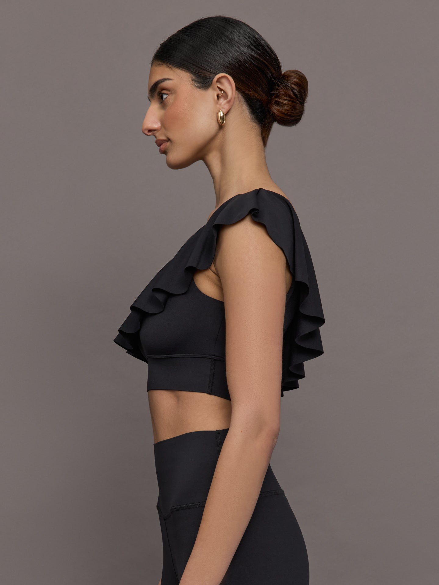 Carbon38 Ruffle One Shoulder Bra in Diamond Compression - Black