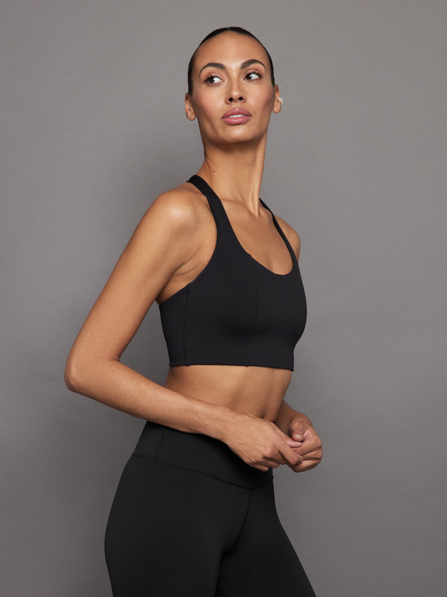 Carbon38 T Back Bra In Diamond Compression - Black