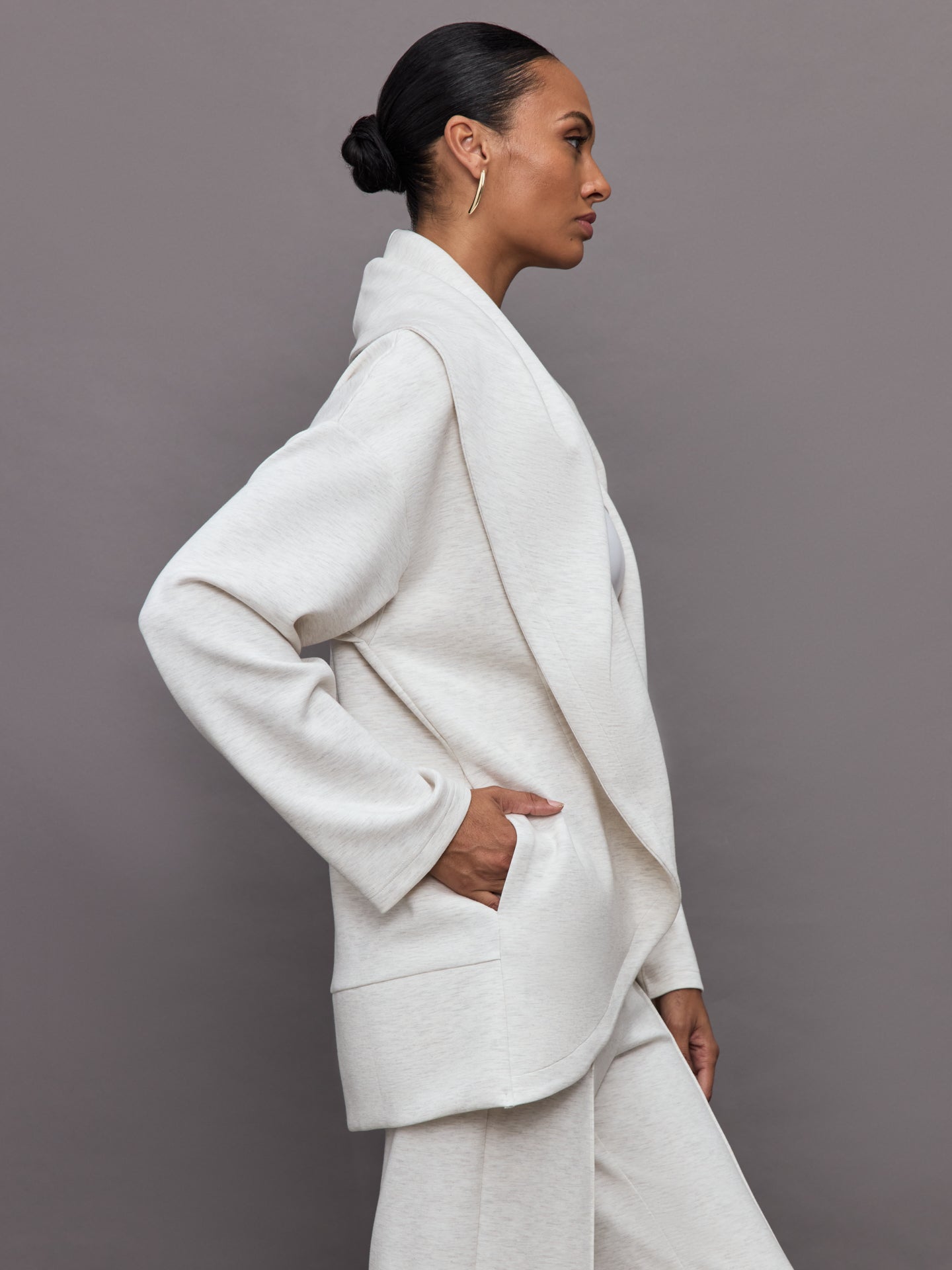 Carbon38 Knit Cocoon Cardigan in Interlock - Moonbeam Heather