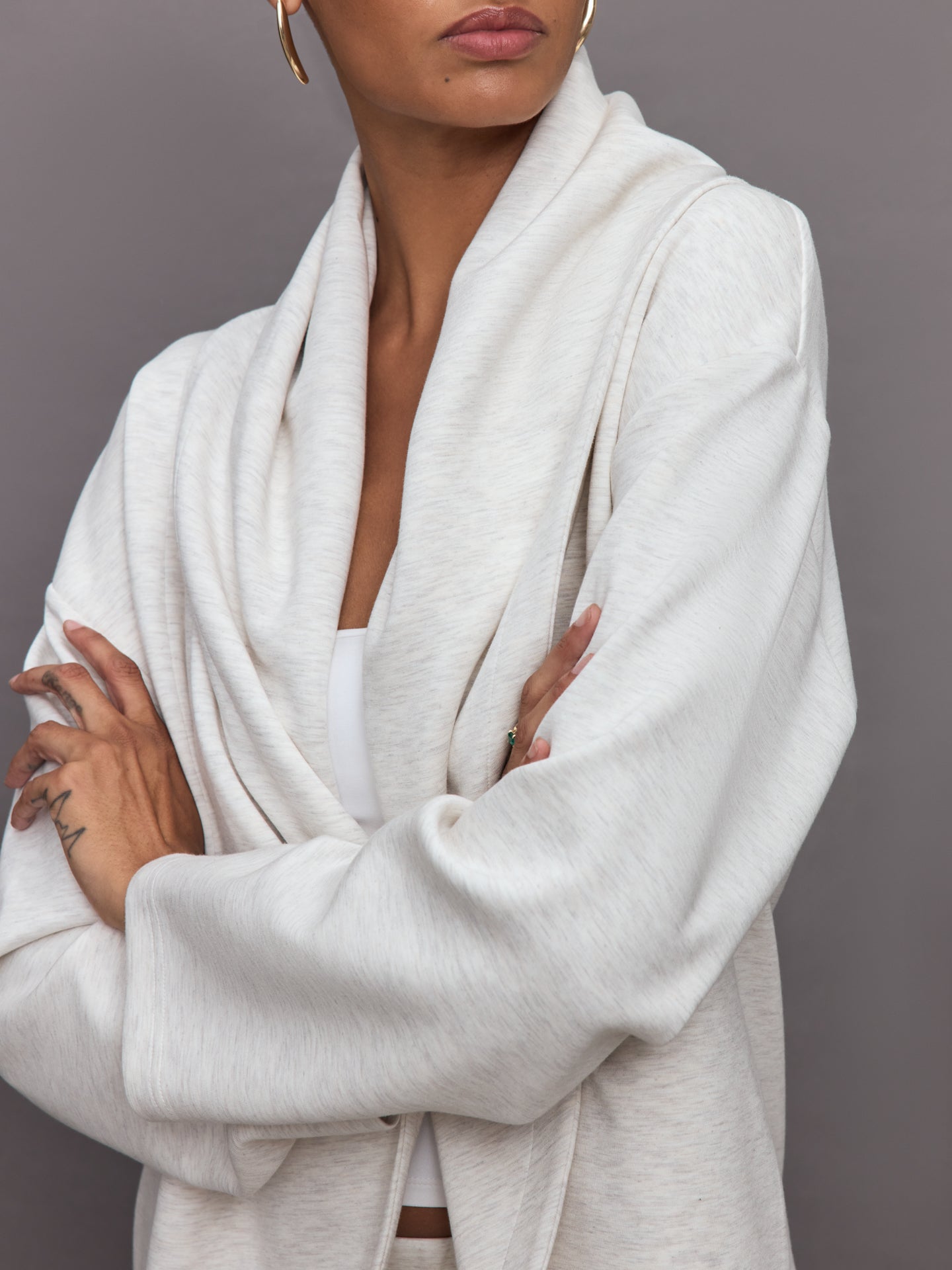 Carbon38 Knit Cocoon Cardigan in Interlock - Moonbeam Heather