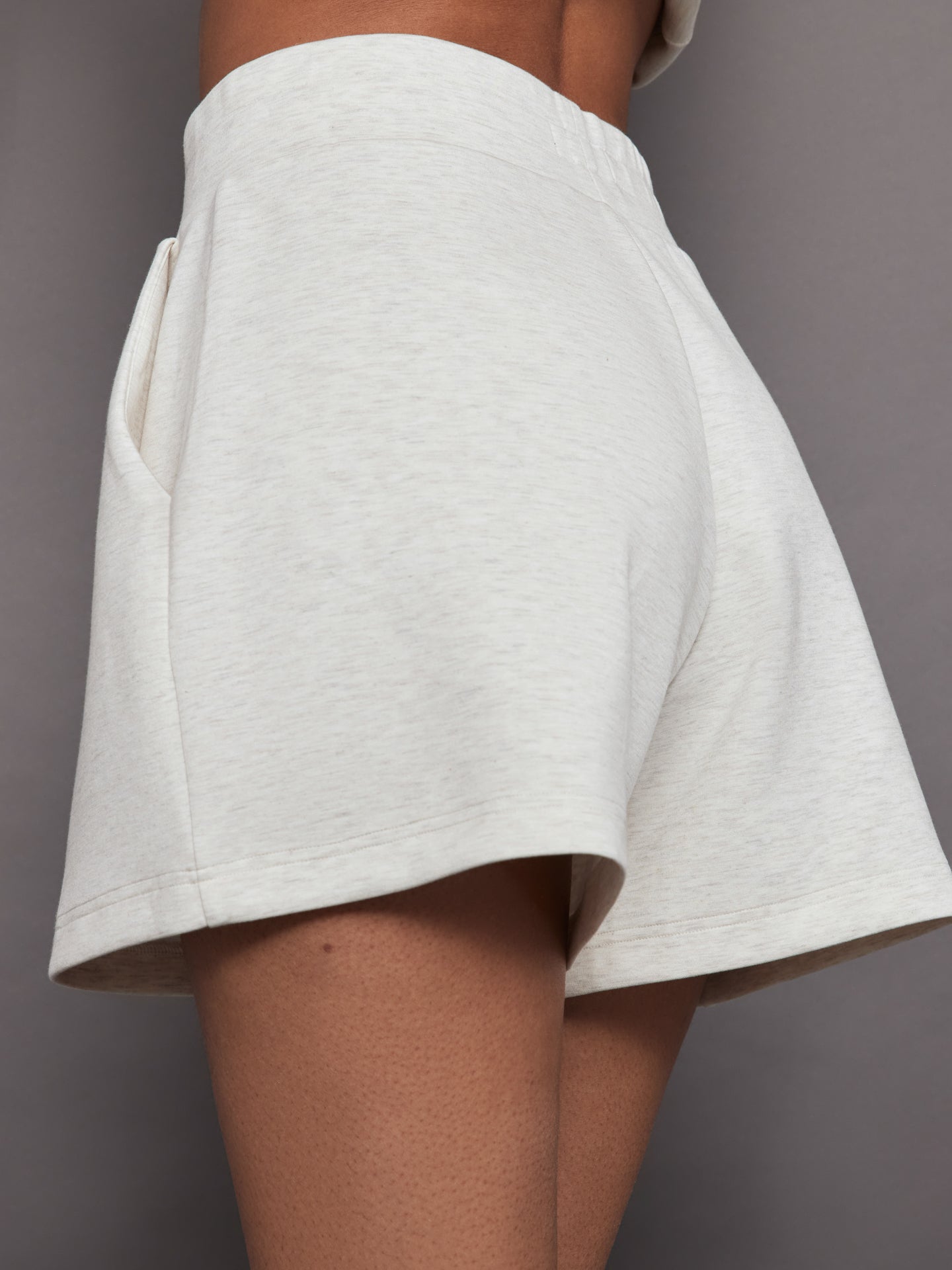 Carbon38 High Rise Knit Short in Interlock - Moonbeam Heather