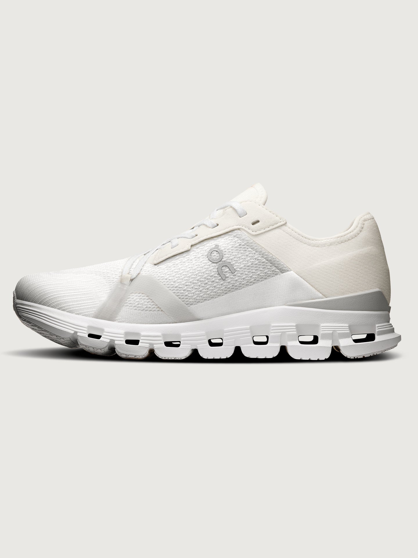 Carbon38 Cloud X 4 AD - White | Wolf