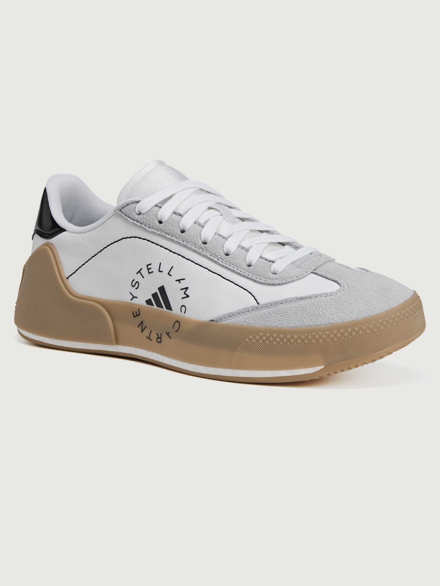 Carbon38 aSMC COURT BOOST - Ftwwht/Charcoal/Core Black