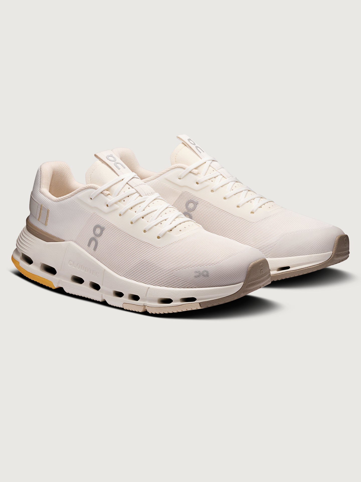 Carbon38 Cloudnova Form 2 - Ivory | Desert