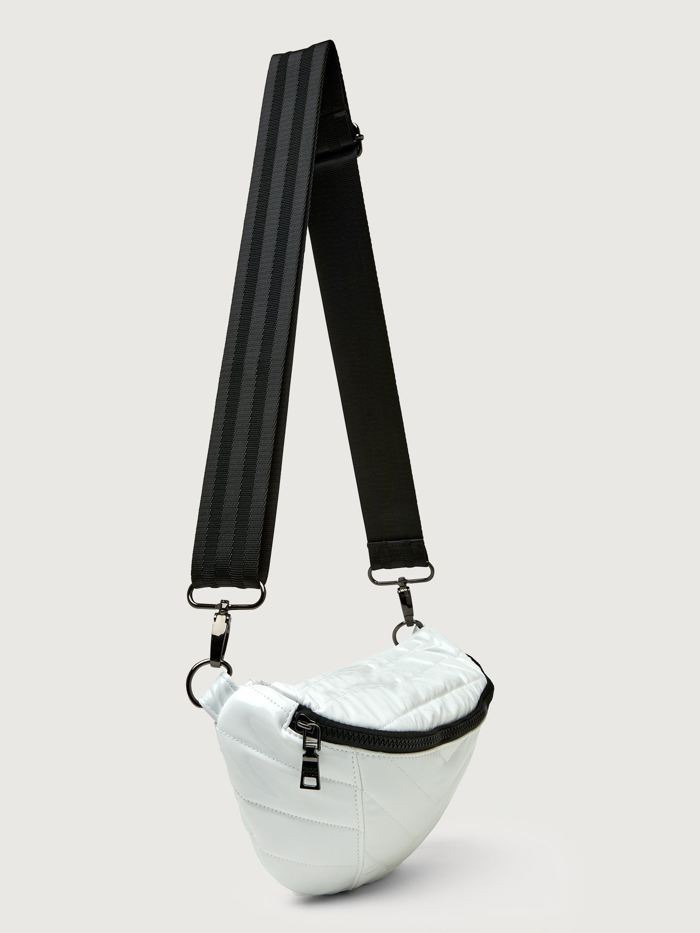 Carbon38 Little Runaway - White Patent/Black Hardware