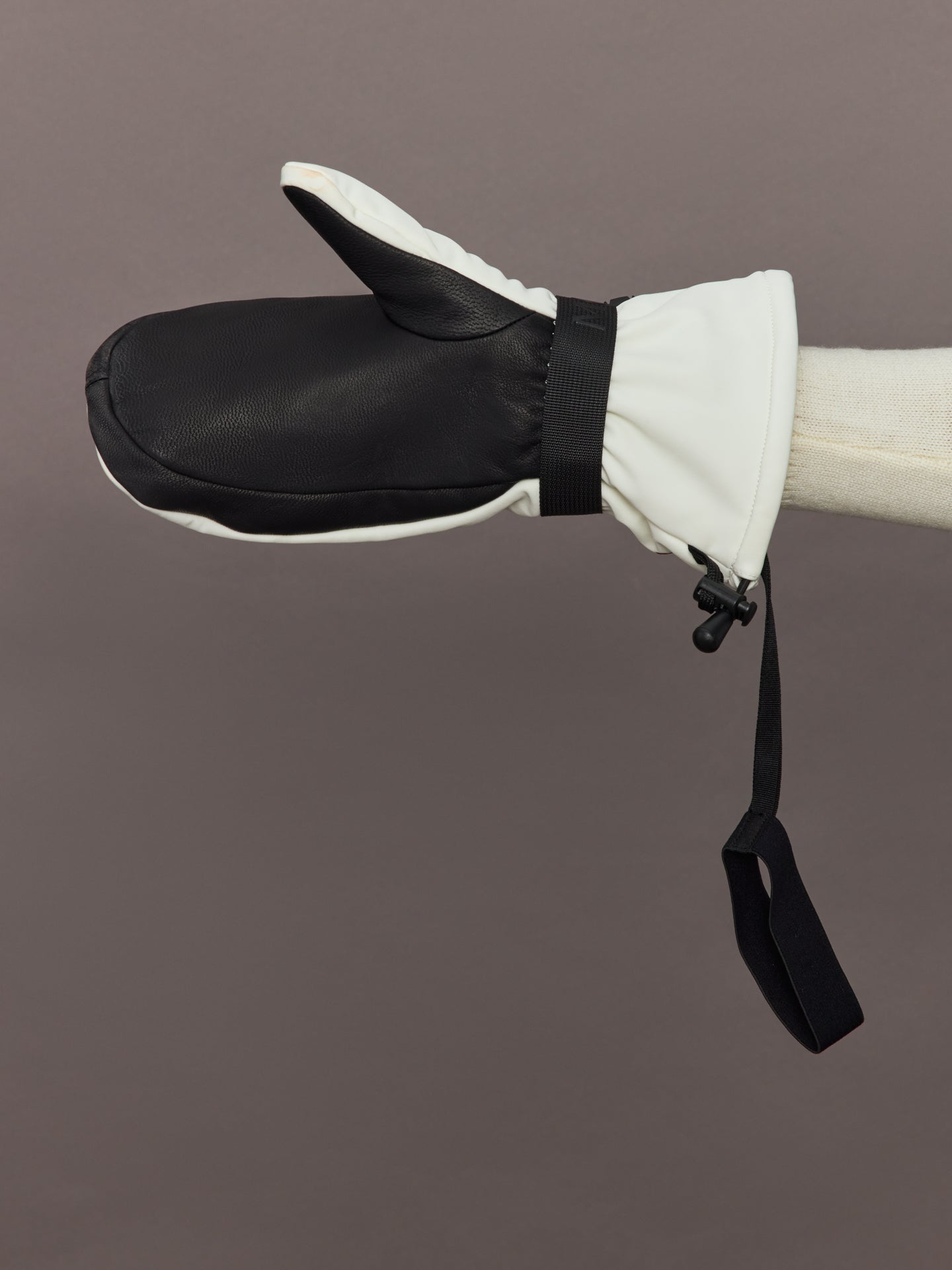 Carbon38 Davos Mitts - Snow White