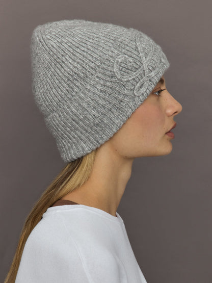 Carbon38 Love Embroidered Knit Hat - Light Grey