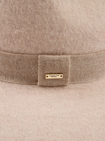 Carbon38 Emmanuelle - Bone