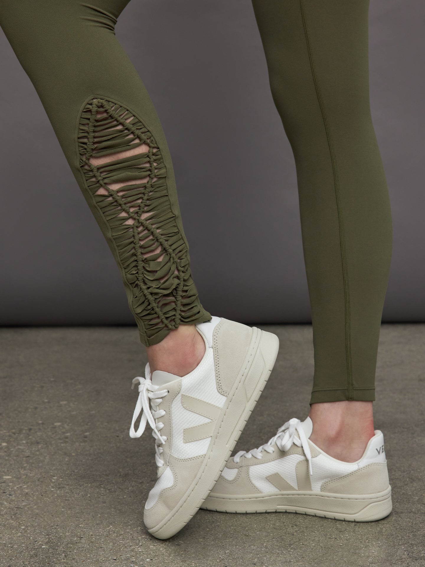 Carbon38 Crochet Legging in Melt - Olive