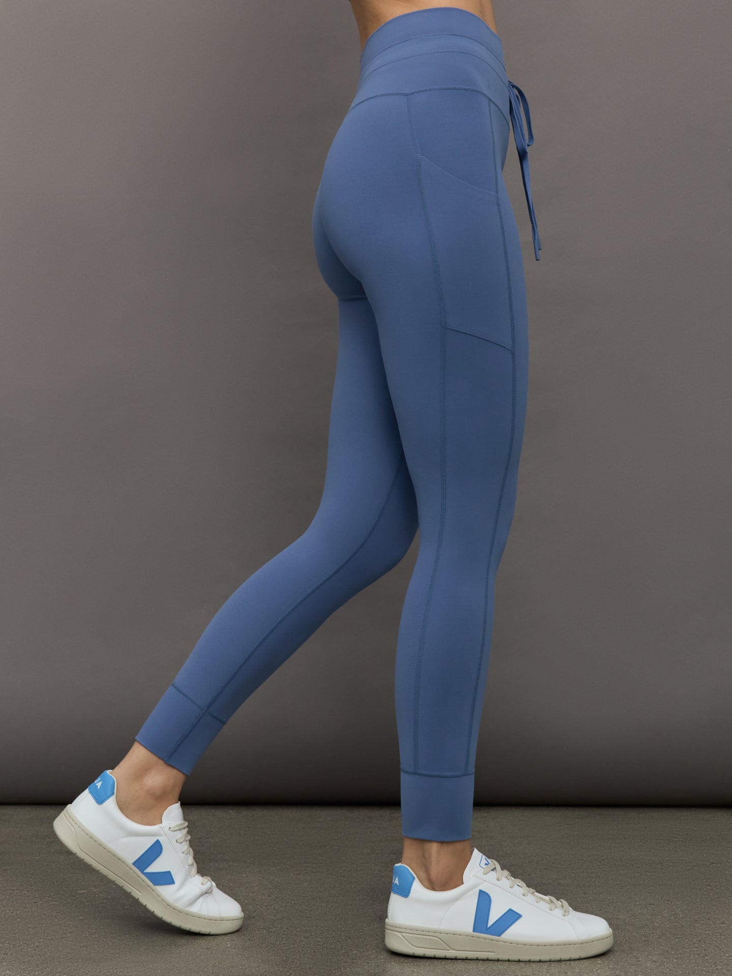 Carbon38 High Rise Sport Pocket Legging in Melt - Blue Horizon