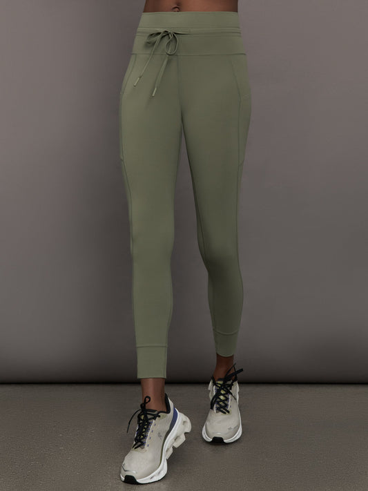 Carbon38 High Rise Sport Pocket Legging in Melt - Moss