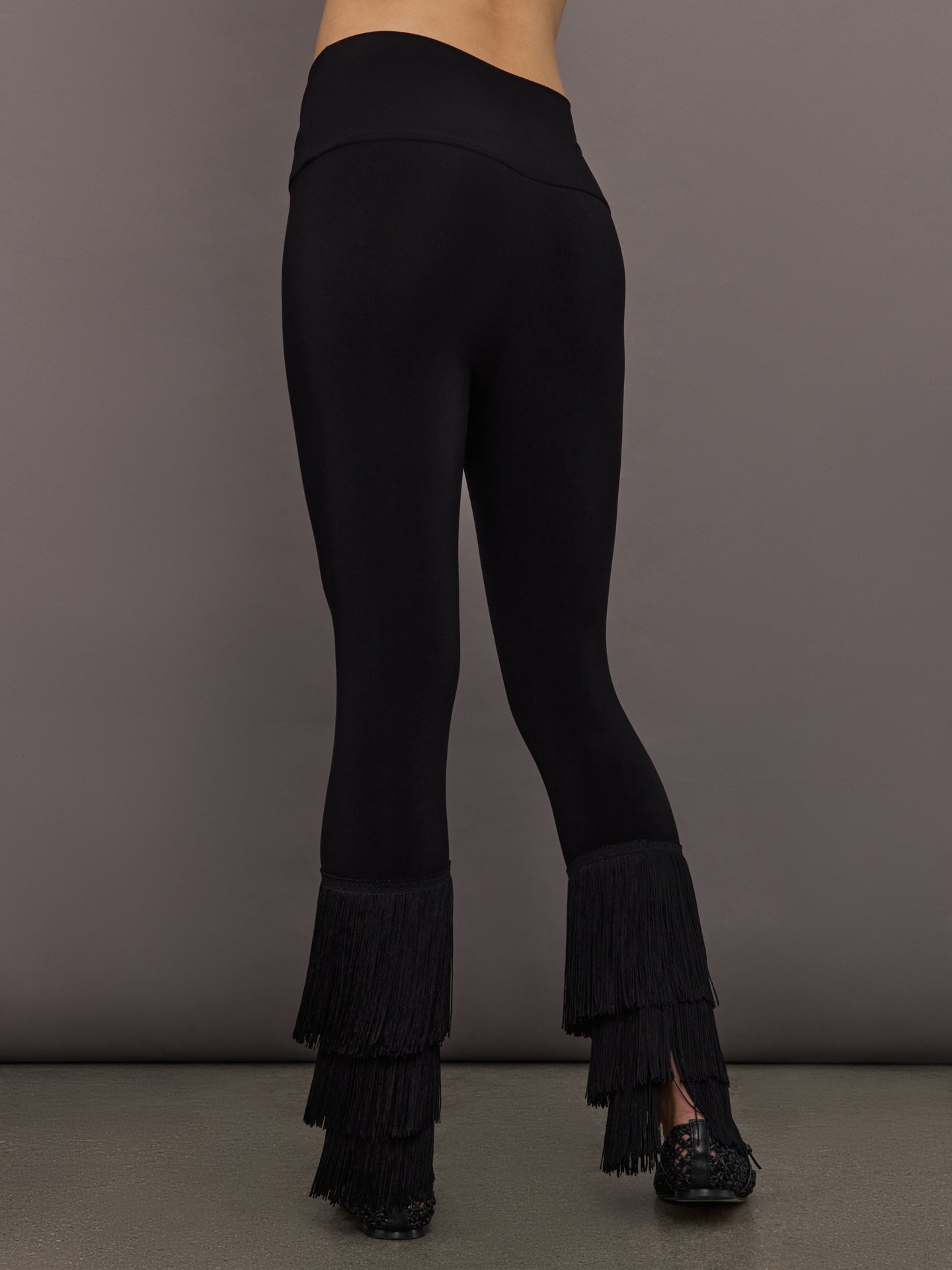 Carbon38 Fringe Hem Cropped Legging - Black