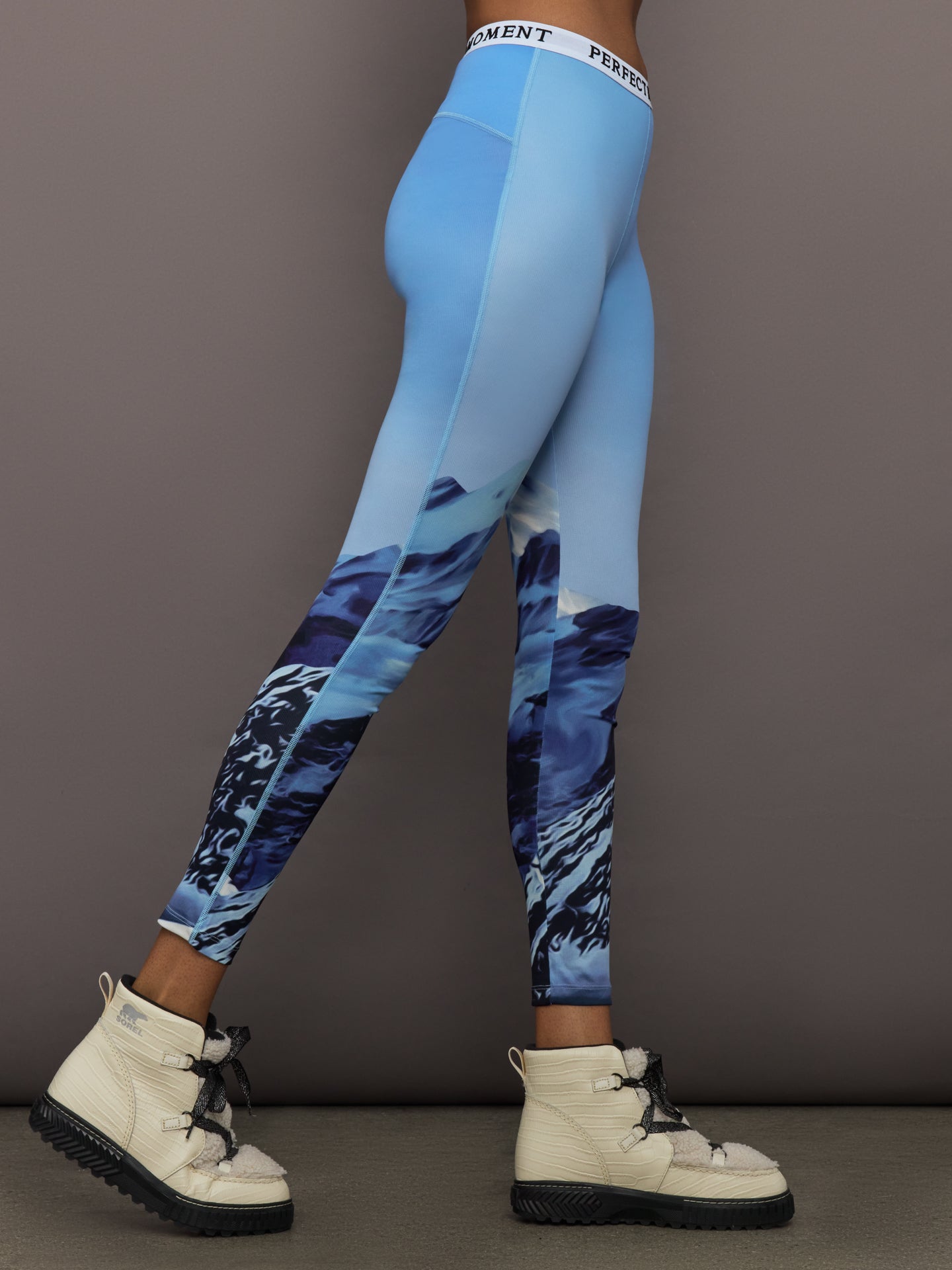 Carbon38 Printed Base Layer Leggings - Ski Lift Blue