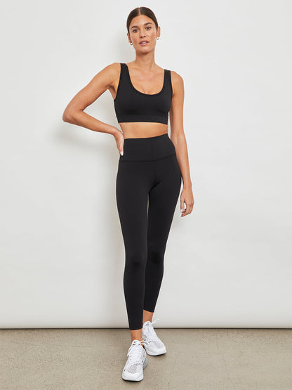 Carbon38 Cut Out Scoop Bra in Diamond Compression - Black