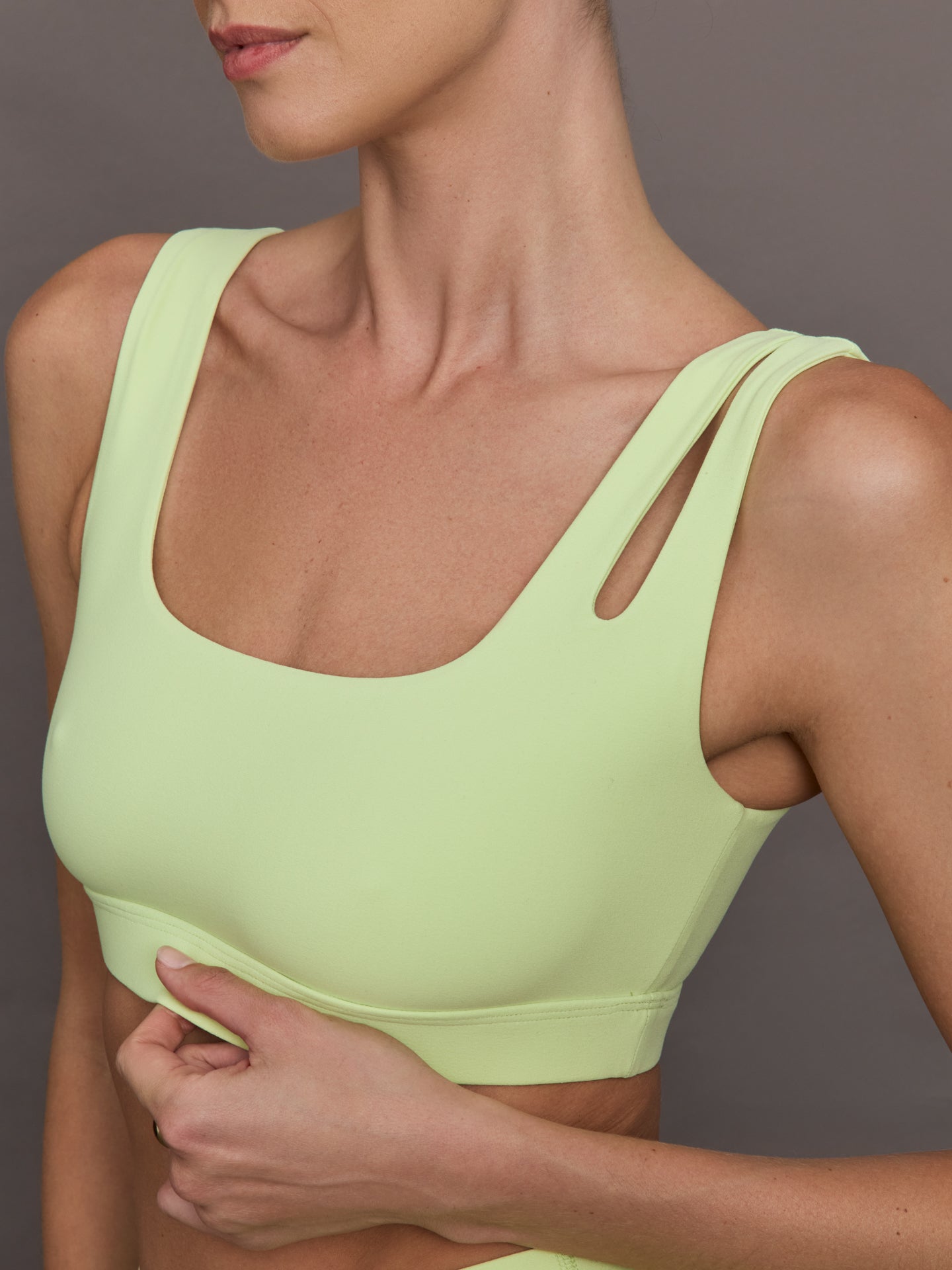 Carbon38 Cutout Bra in Melt - Matcha