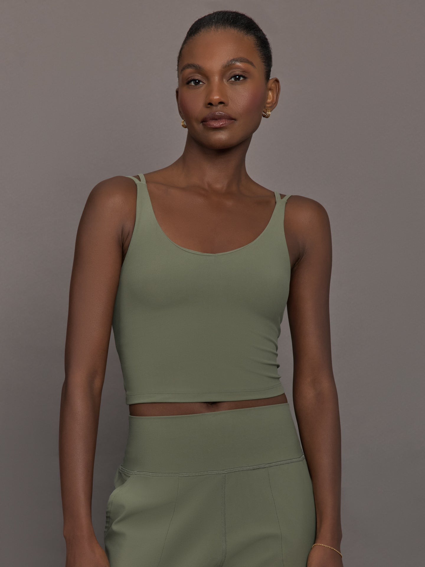 Carbon38 V-Neck Tank in Melt - Moss