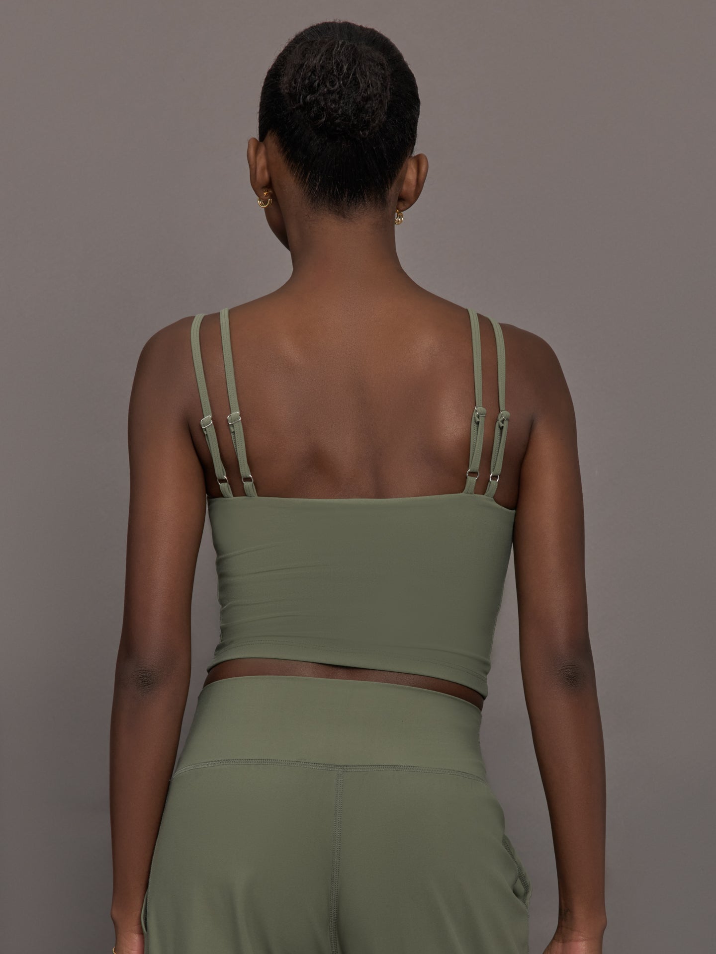 Carbon38 V-Neck Tank in Melt - Moss