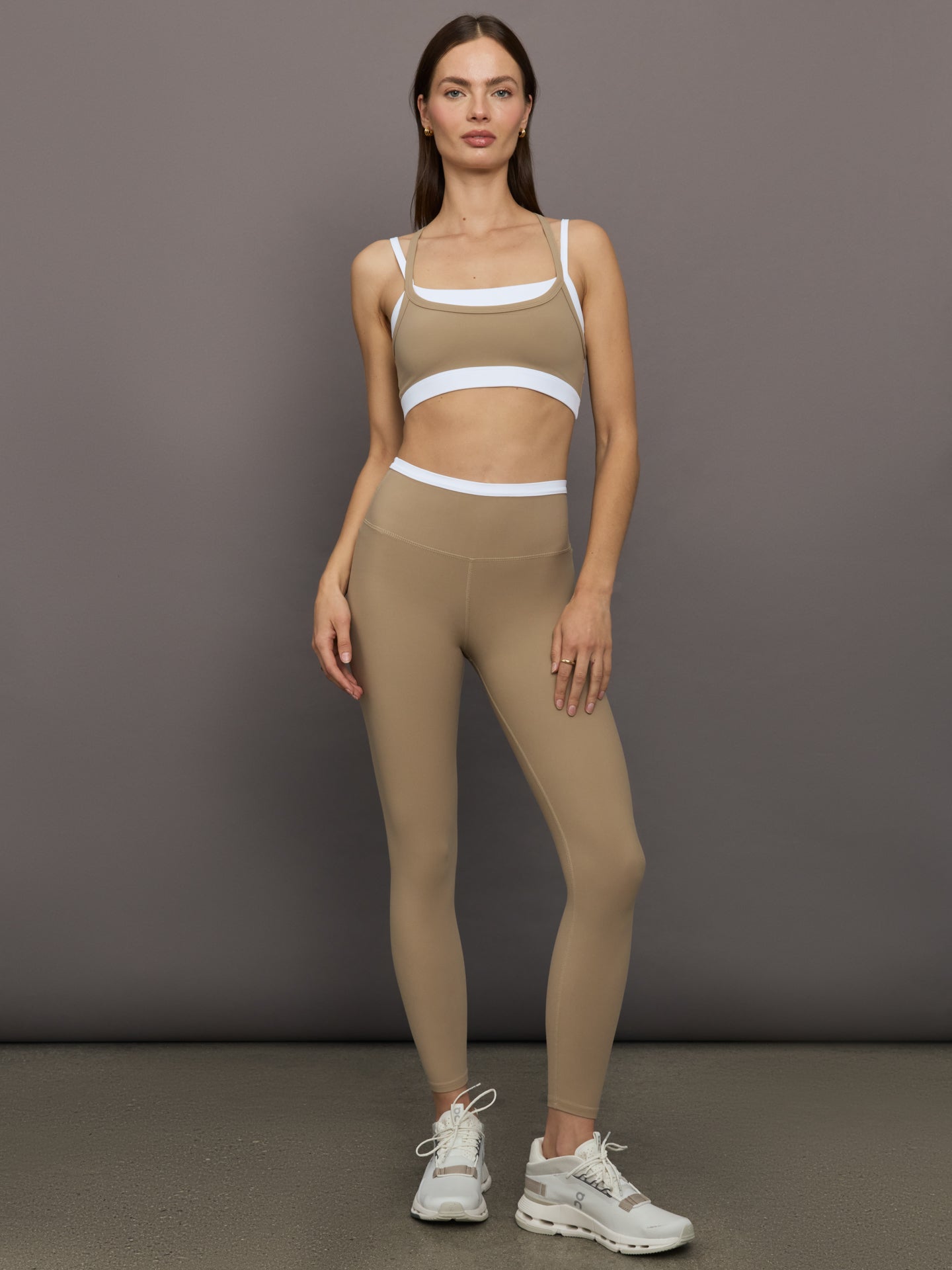 Carbon38 Double Layered Contrast Bra in Melt - Chinchilla / White
