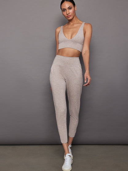 Carbon38 Jogger in Heather Melt - Oatmeal Heather
