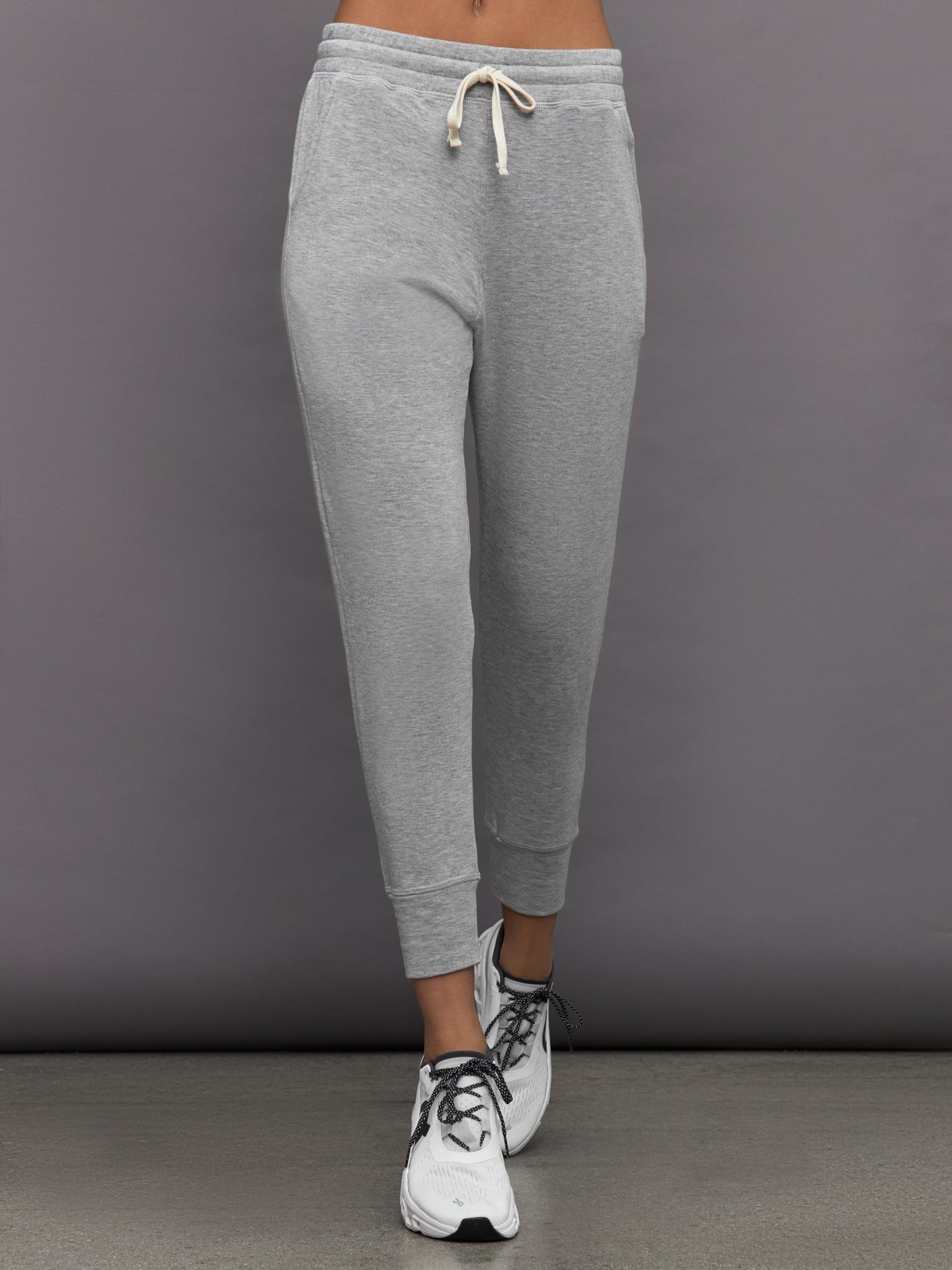 Carbon38 Slim Jogger - Heather Grey