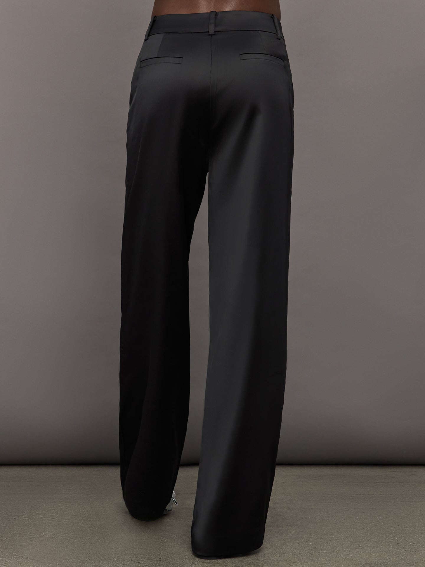 Carbon38 Satin Straight Leg Pant - Black
