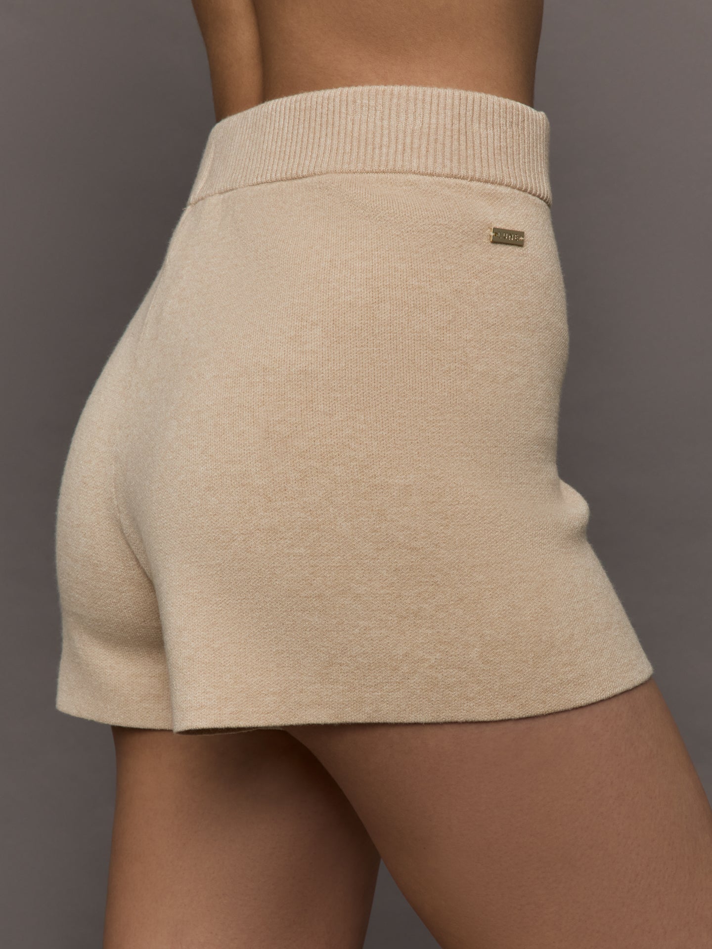 Carbon38 Olly Shorts - Beige Melange