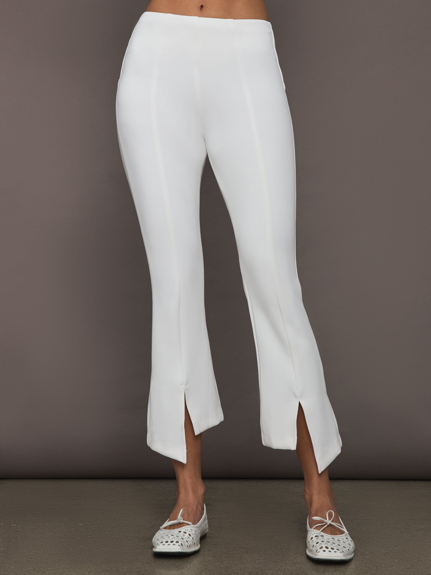 Carbon38 Upper East Split Flare - White