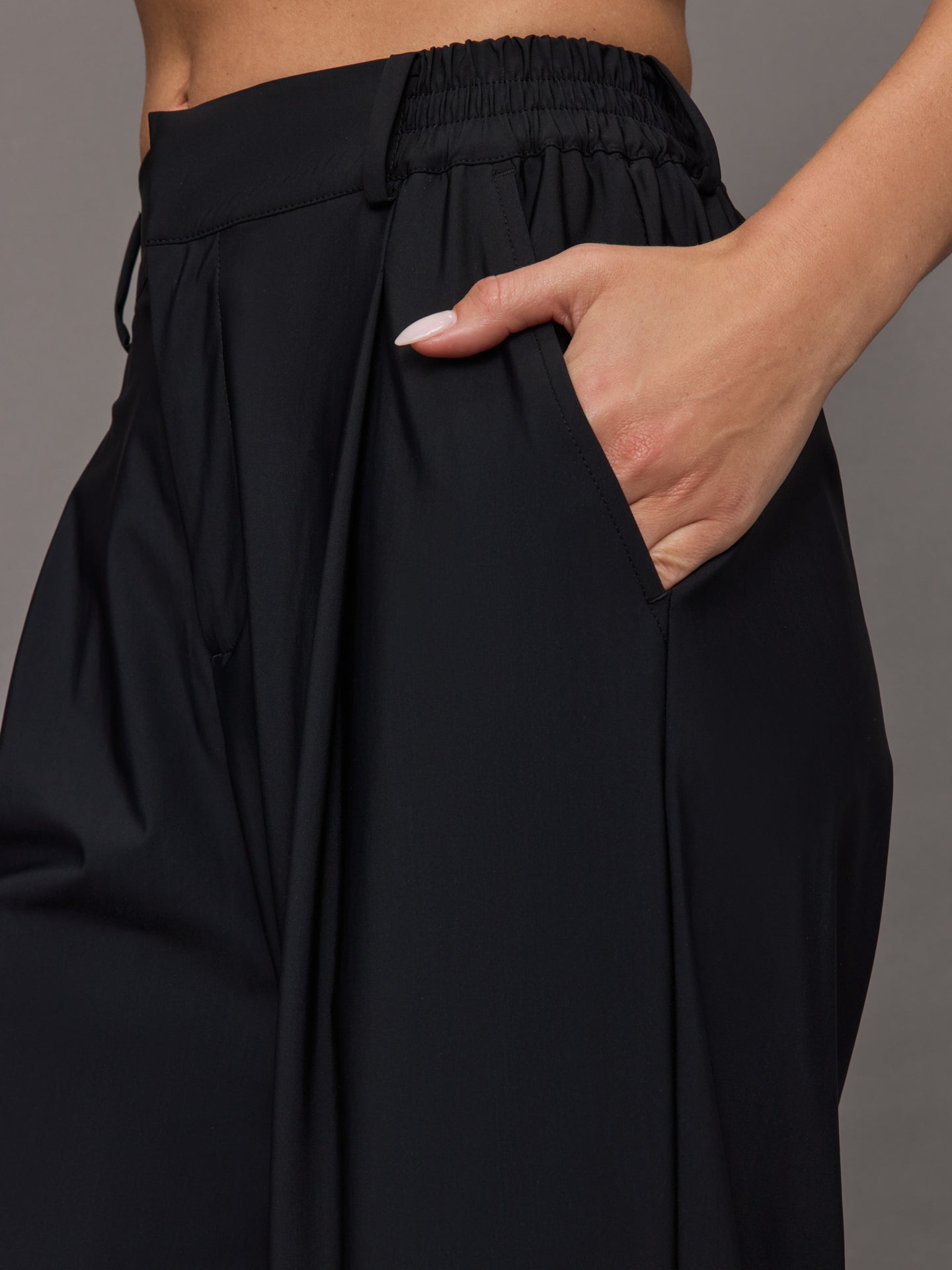 Carbon38 Stretch Woven Pant - Black