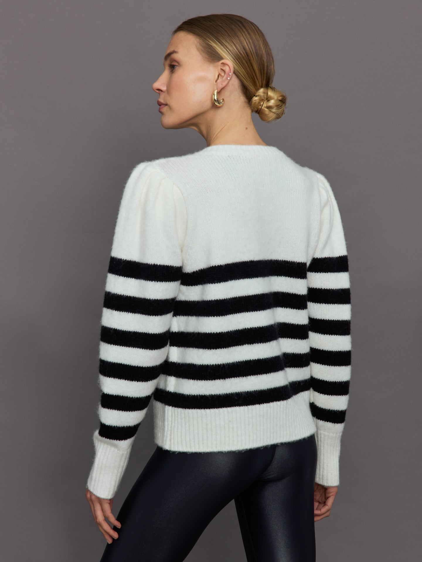 Carbon38 Striped Puff Sleeve Sweater - Cream/ Black