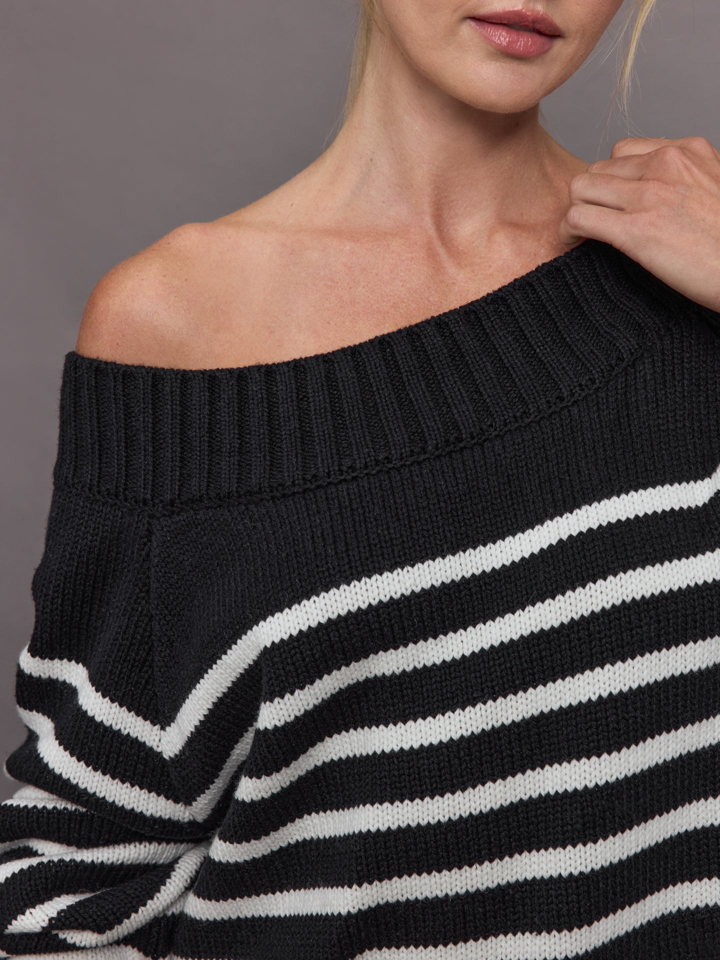 Carbon38 Slouchy Off Shoulder Sweater - Black / White Stripe