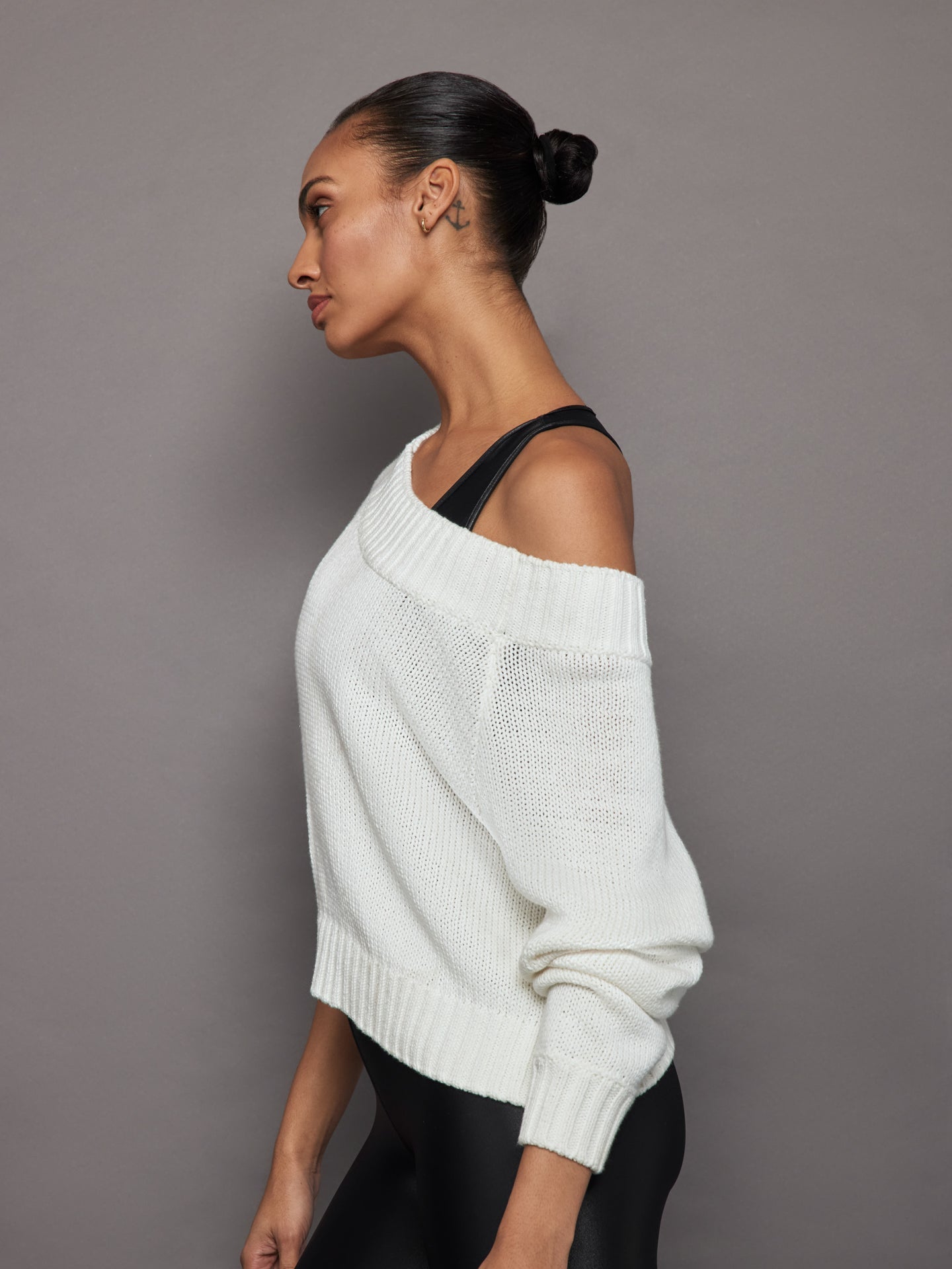Carbon38 Slouchy Knit Sweater - Off White