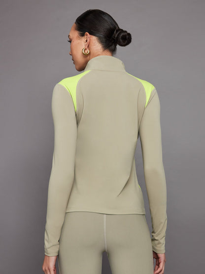 Carbon38 Colorblock Half Zip Top in Melt - Silversage / Acid Lime