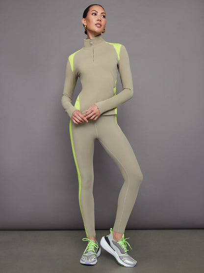 Carbon38 Colorblock Half Zip Top in Melt - Silversage / Acid Lime