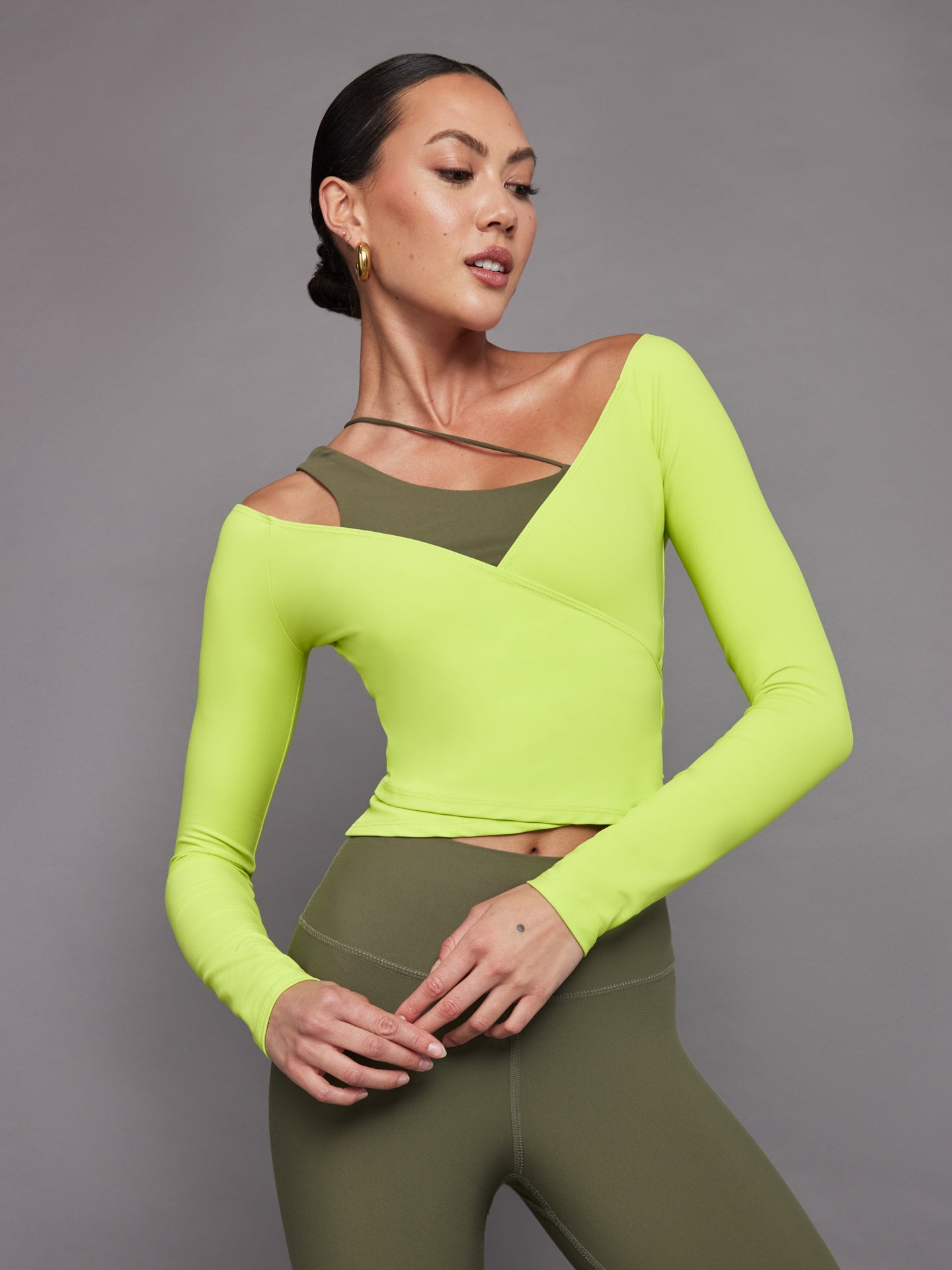 Carbon38 Long Sleeve Wrap Top in Melt - Acid Lime