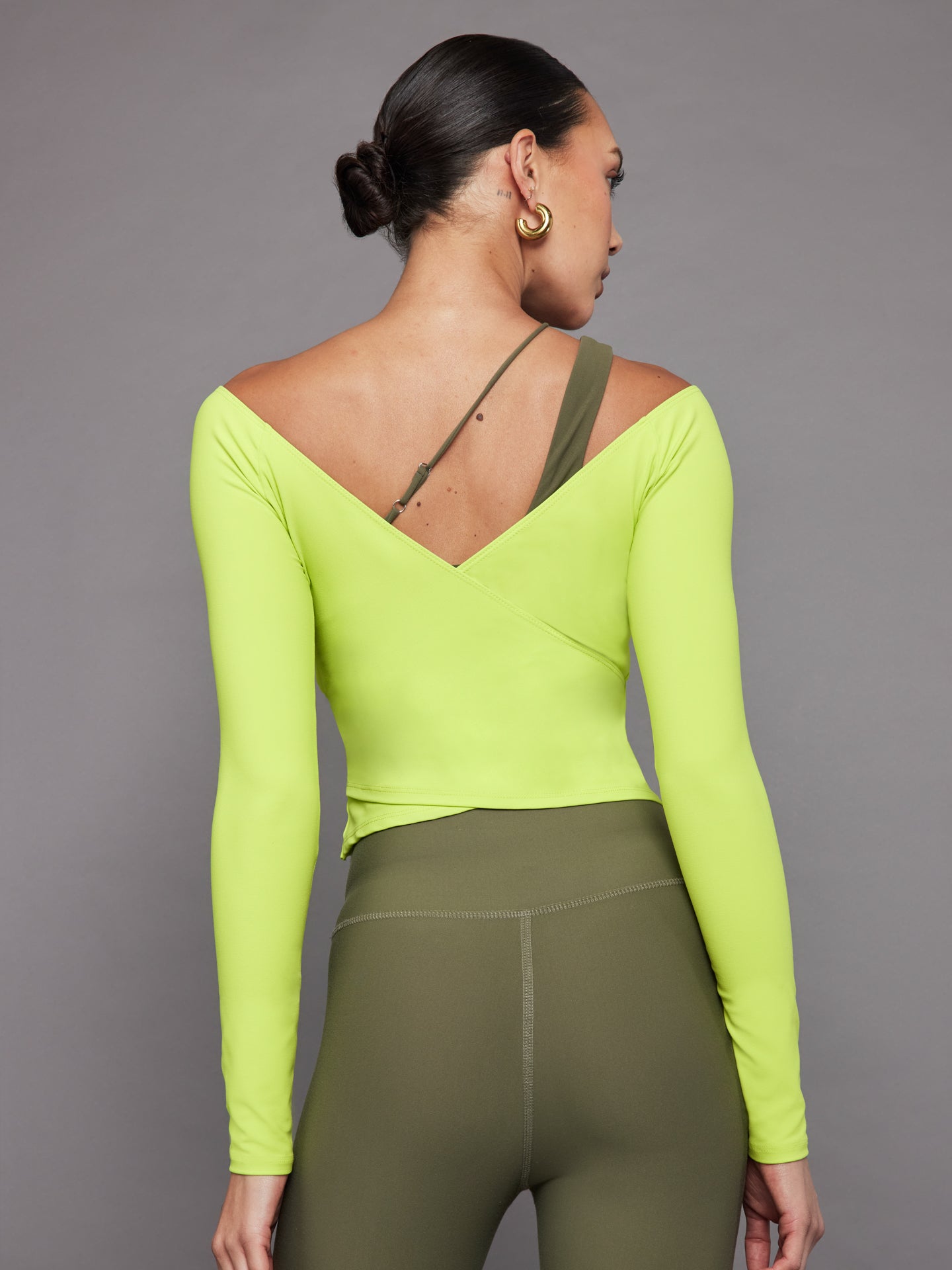 Carbon38 Long Sleeve Wrap Top in Melt - Acid Lime