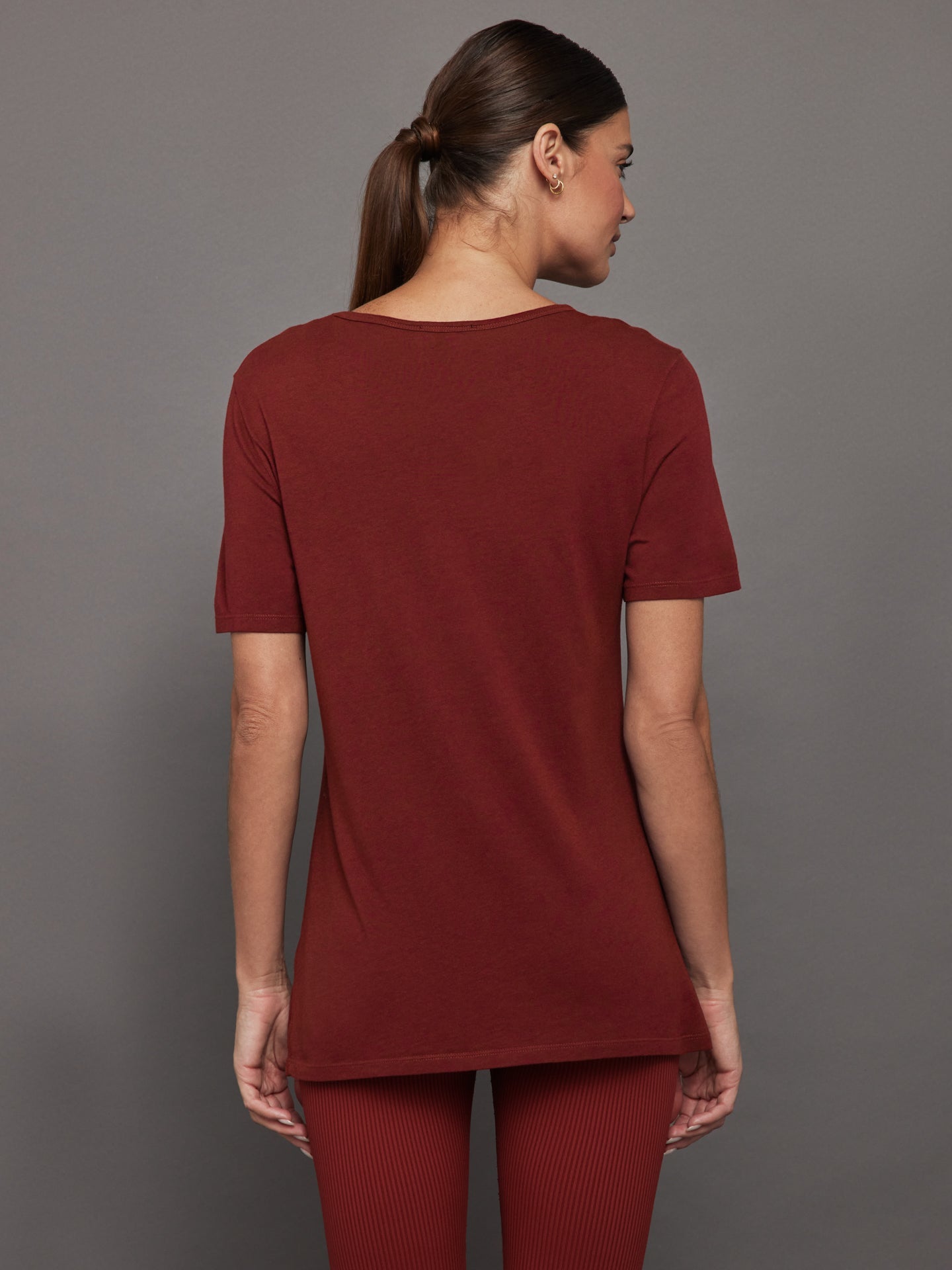 Carbon38 Short Sleeve Pocket Tee - Merlot