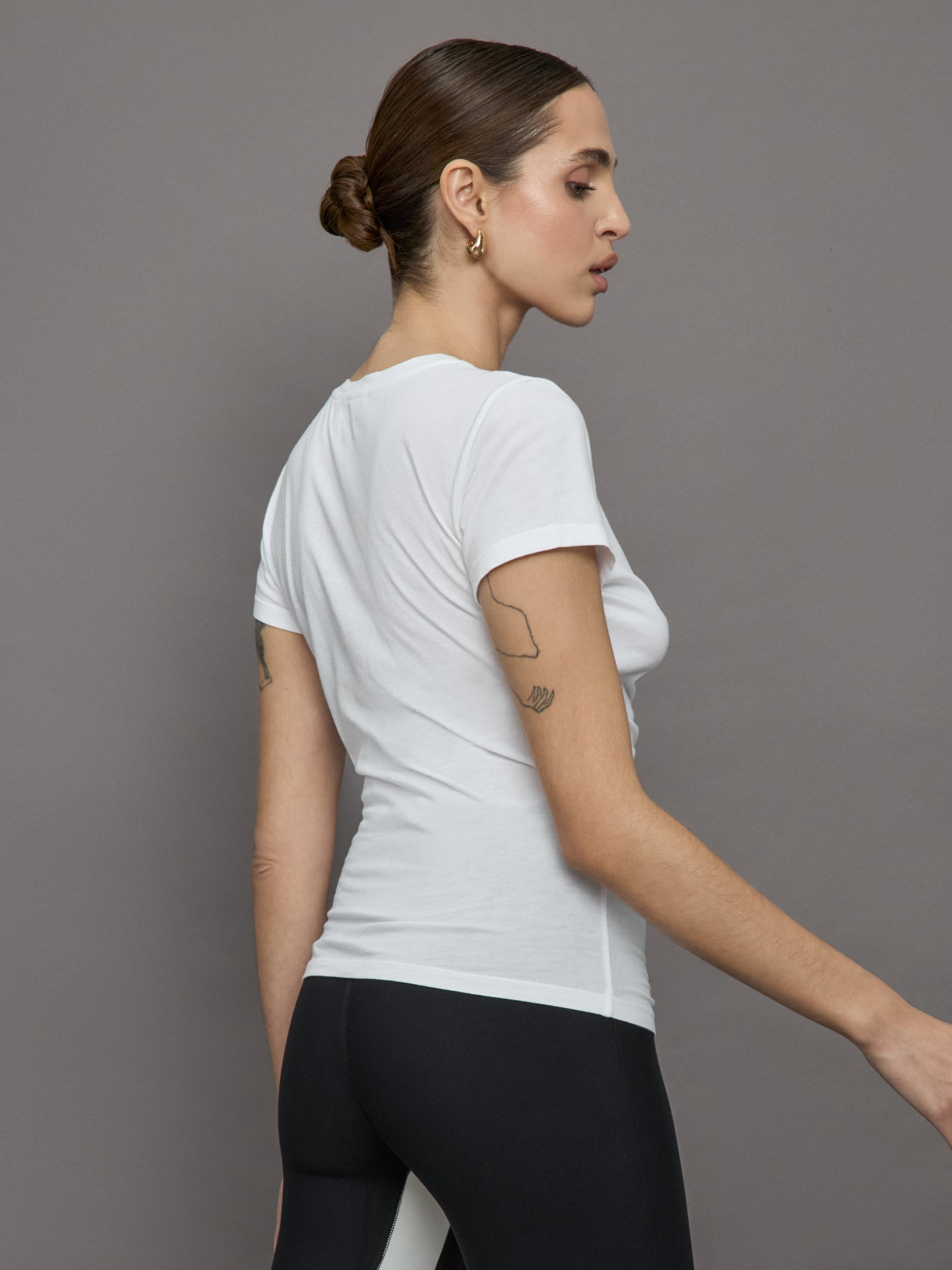 Carbon38 Short Sleeve Ruched Front Tee - White