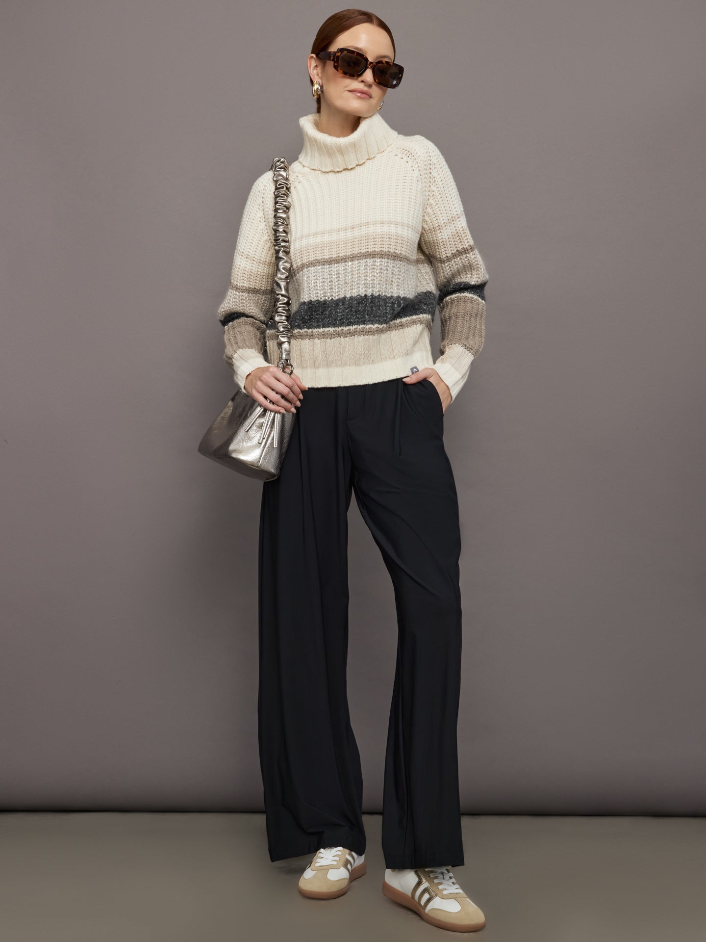 Carbon38 Alison Pullover - Multi