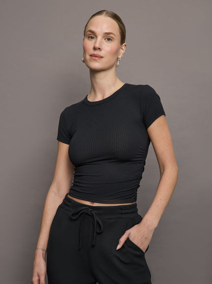 Carbon38 Cap Sleeve Ruched Top in Ribbed Jersey - Black