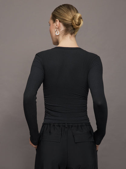 Carbon38 Long Sleeve Ruched Top in Ribbed Jersey - Black