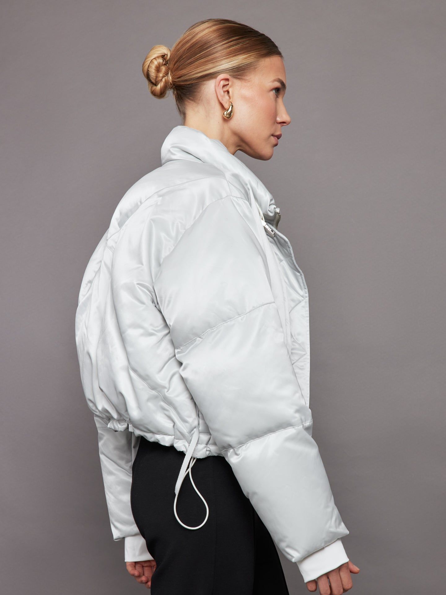 Carbon38 Hallie Puffer - Ice Grey