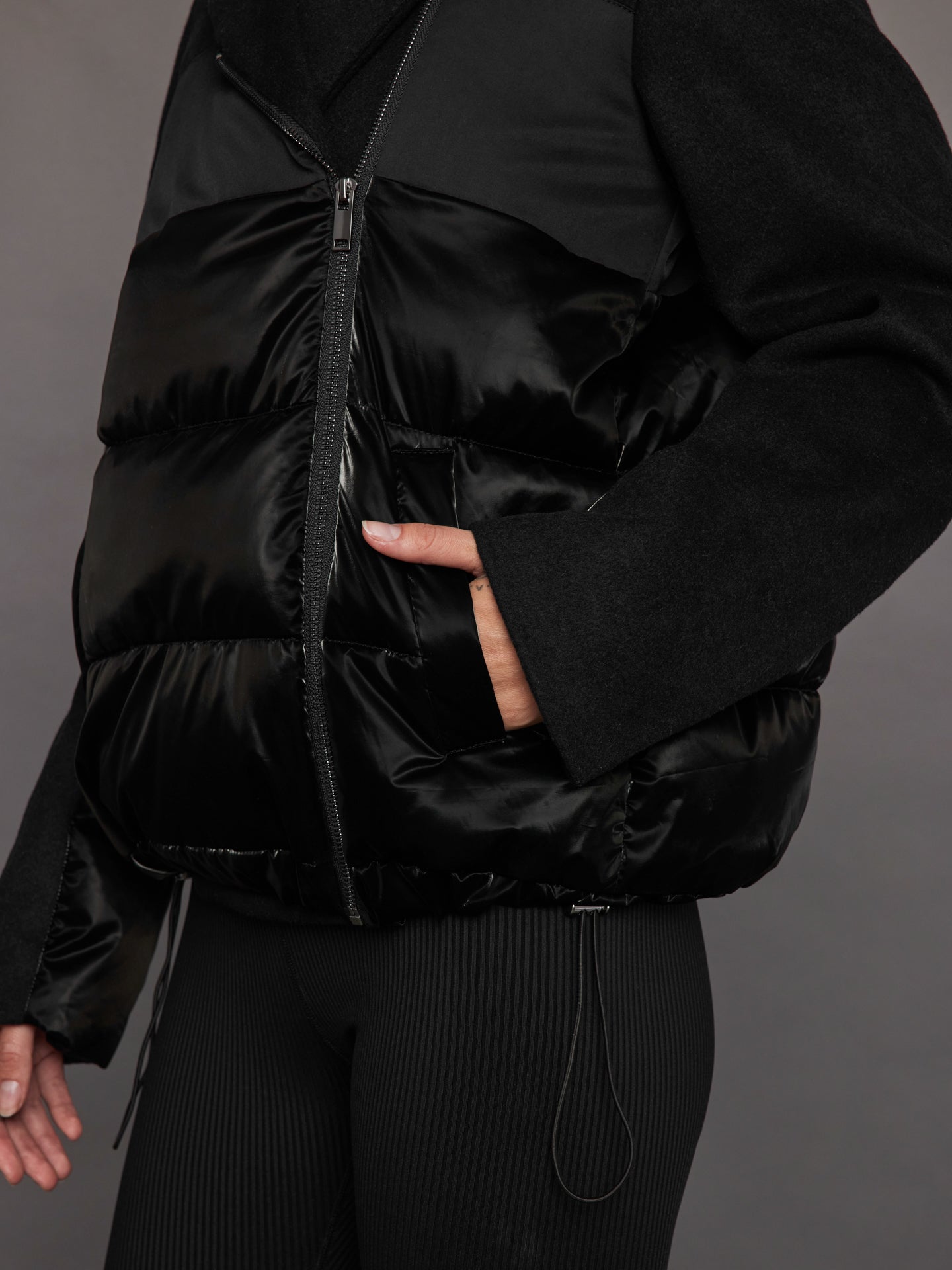 Carbon38 Blazer Puffer - Black