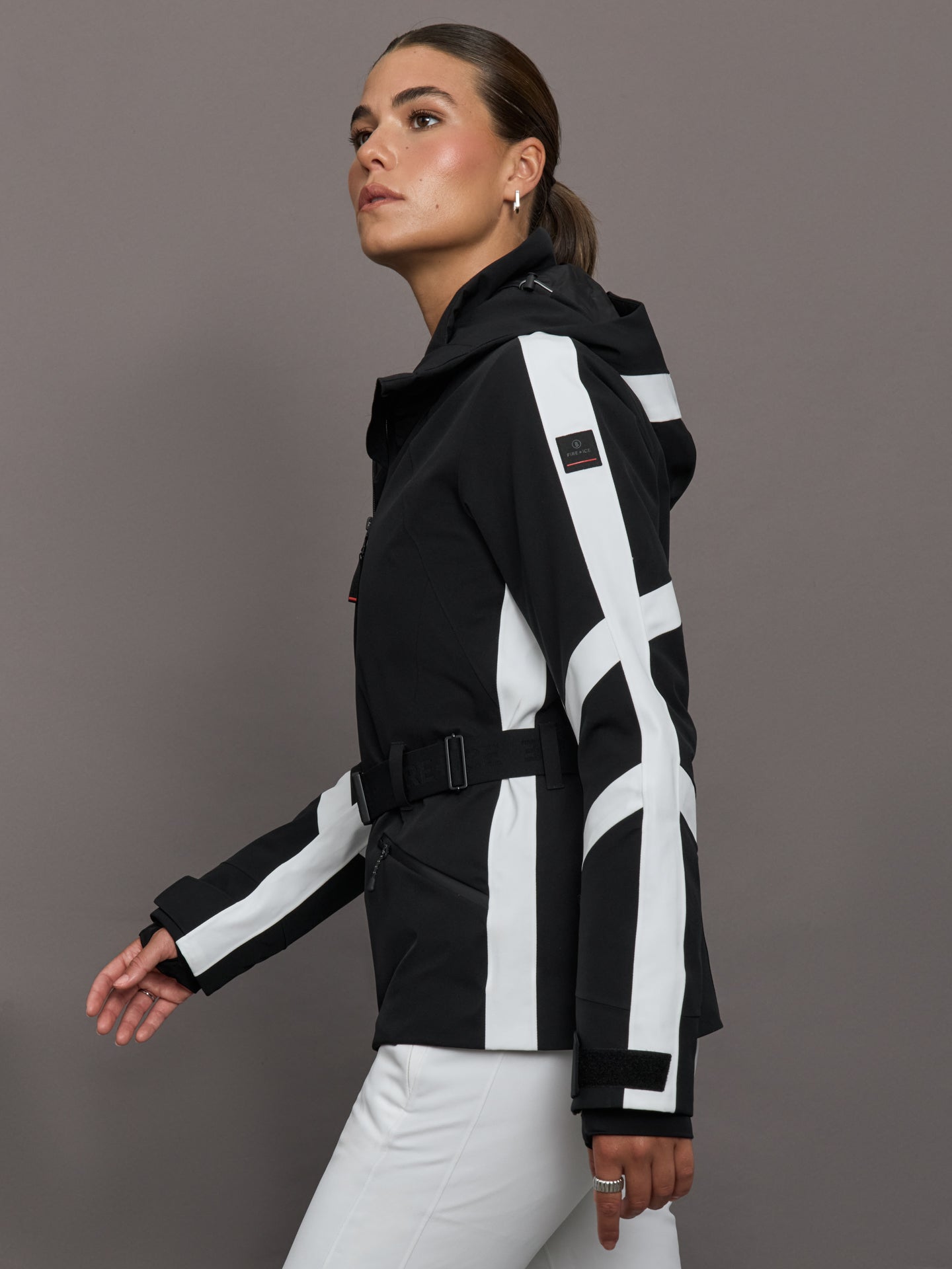 Carbon38 MOIA2-T - Black