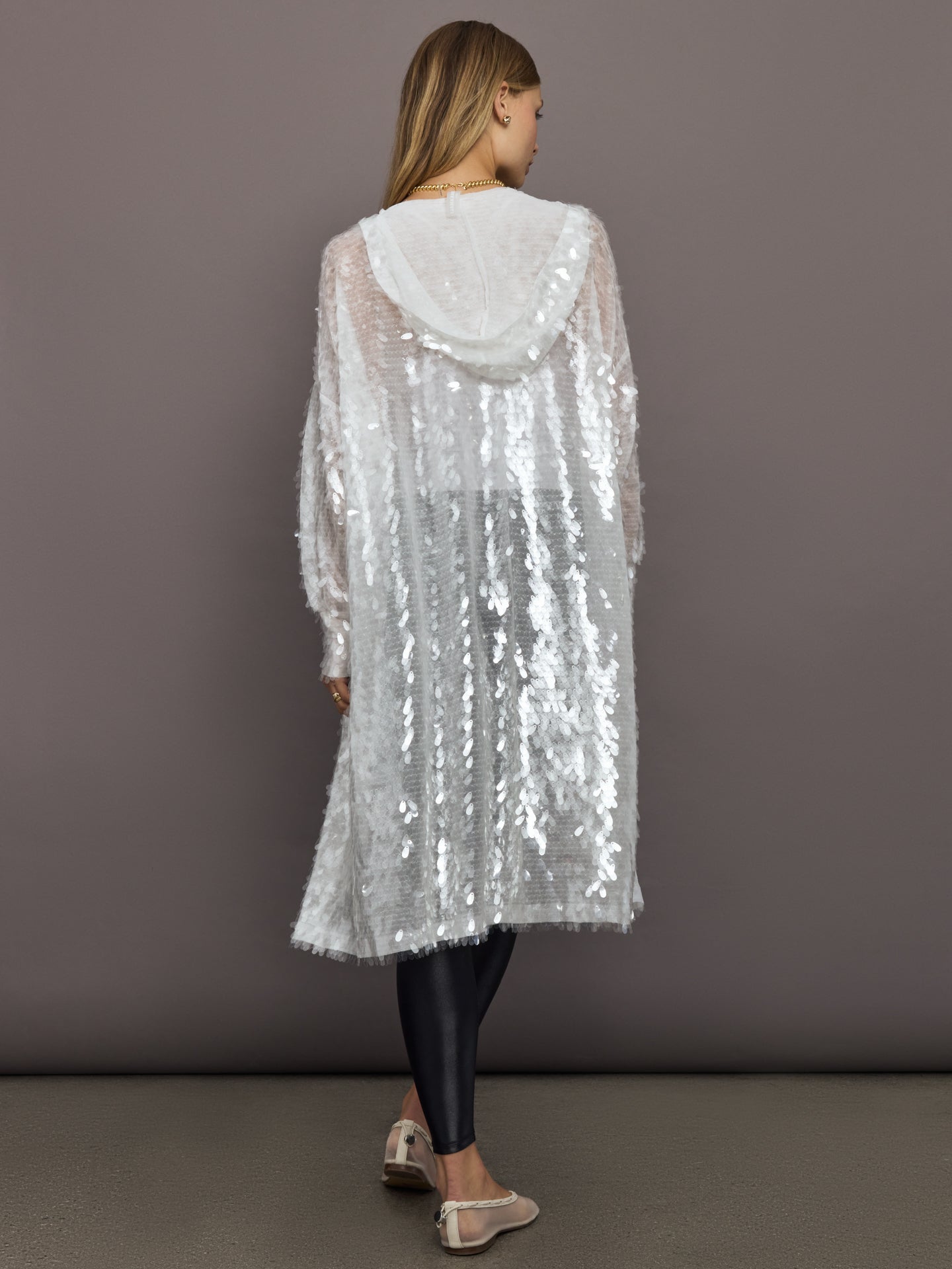 Carbon38 Hooded Robe to Knee - Clear/White